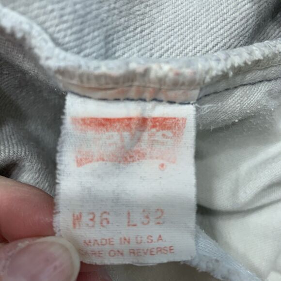 Vintage Levi’s Size 36 X 32 Straight Leg Distressed Jeans Black Tag Tab Men’s - Picture 3 of 11